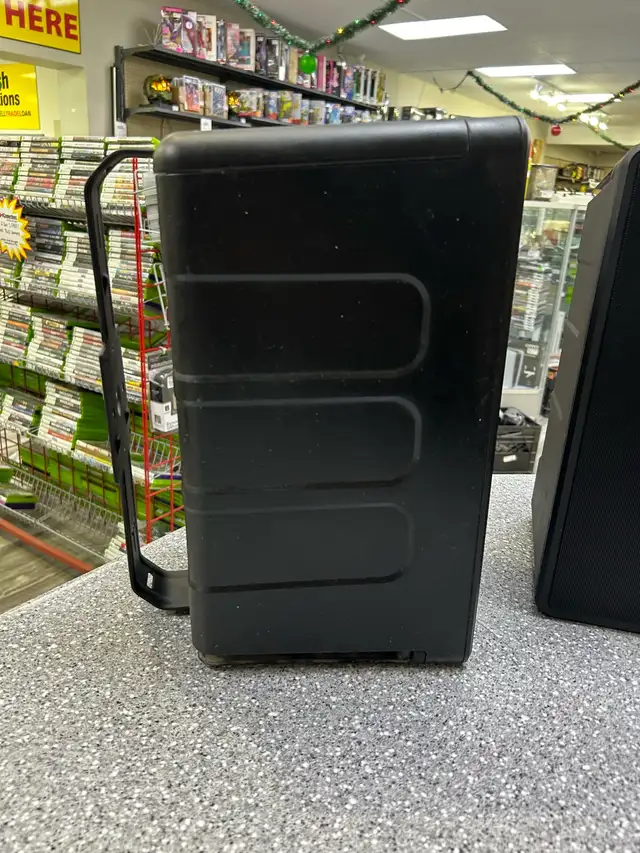 Monitor Audio 80 Indoor Outdoor Speakers in General Electronics in Oshawa / Durham Region - Image 4