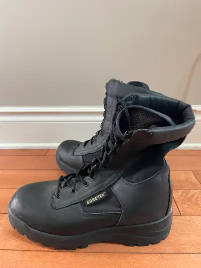 GORETEX Military Tactical Boots - Size 8 Mens, View more