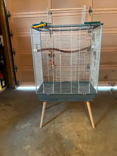 Large parrot/bird cage, View more
