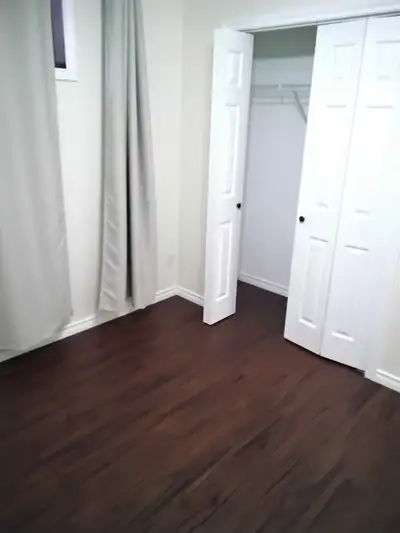 Legal basement apartment 2 bedrooms
