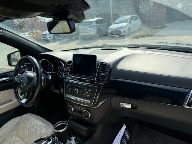 Mercedes Benz GLS 450 — photo 2