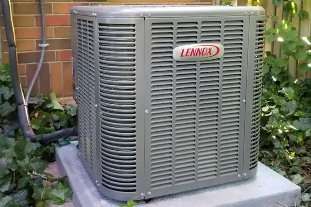 Air conditioner air conditioner air conditioner air conditioner  in Refrigerators in Oakville / Halton Region - Image 4