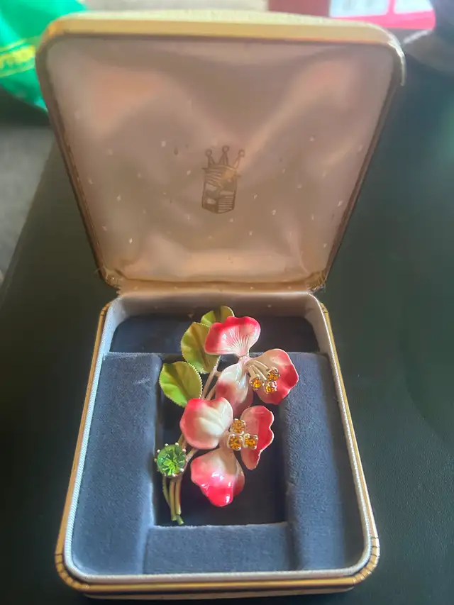 Vintage Enamel Floral Brooch with Rhinestones