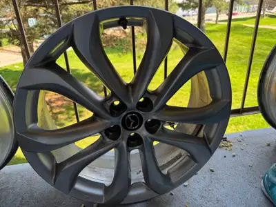 Mags Mazda OEM 20 pouces avec TPMS 5x114.3 20x7.5