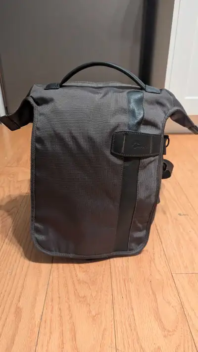 [Camera Lens] $75 Lowepro Classified 160 AW 840 Danier Protectio, View more