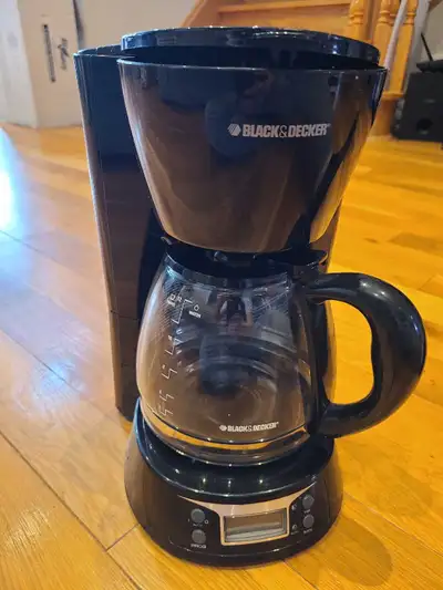 Black and Decker Coffee Machine 12 cup, View more