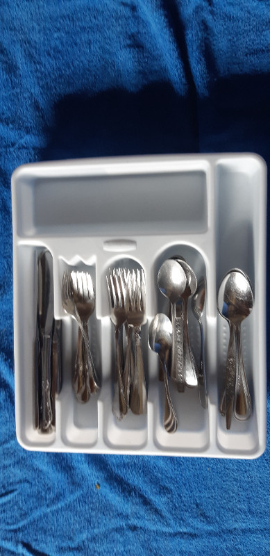 CUTLERY, CUTLERY TRAY & TEA TOWELS + in Kitchen & Dining Wares in Truro