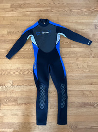 Bare 3/2 mm wetsuit kids size 10