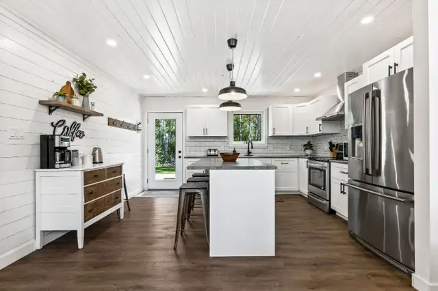 The Cottage at Grand Marais62864751483265124