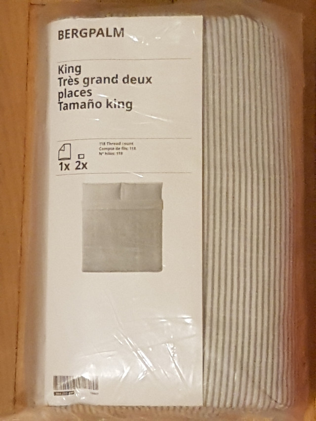 IKEA King-size Duvet Bed Cover + Pillow cases in Bedding in Saint John - Image 4