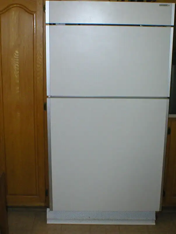 CONGELATEUR REFRIGERATEUR FREEZER FRIDGE SOLAR ENERGIE SOLAIRE in Refrigerators in Longueuil / South Shore - Image 2