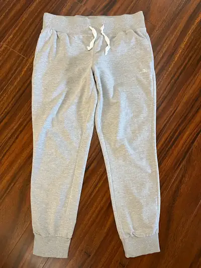 O’Neill women’s large jogging pants, light gray, View more
