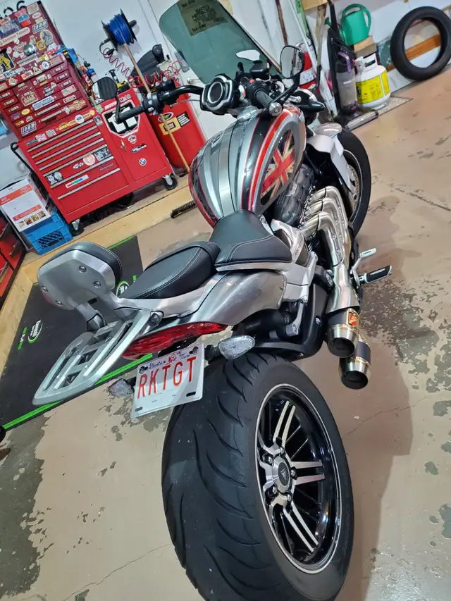 2022 Triumph Rocket 3 GT [BEST DEAL ON KIJIJI] in Street, Cruisers & Choppers in Red Deer - Image 6