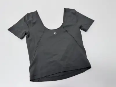 Lululemon Scoop Neck Crop Tee Black Spandex Top XS, View more