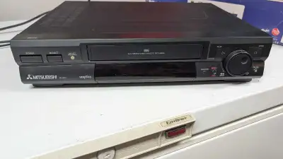 Mitsubishi VHS Player HS-U650 (C), View more