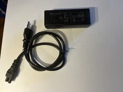 Gigabit PoE injector 15w DC injector Includes power adapter