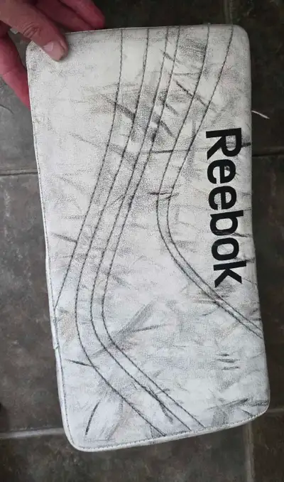 Reebok XLT 24JR Junior Blocker, View more