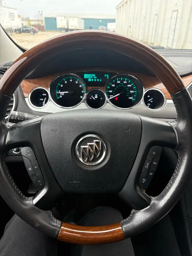 2011 Buick enclave600952397481256966
