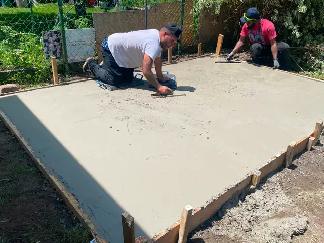 Shed Pads 4 Le$$ call now and book 437 770 5410 text or call63013090815361124