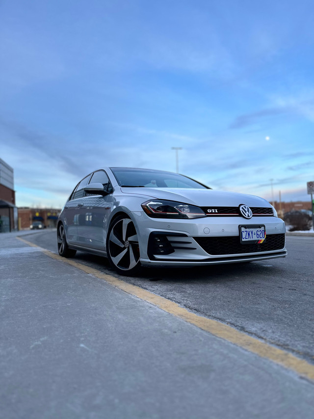 2018 VW GTI in Cars & Trucks in Oakville / Halton Region - Image 2