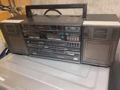 JVC PC-W310, View more
