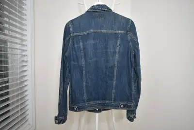 American Eagle denim jacket SZS, View more