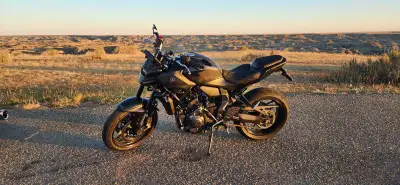 Interested in selling my 2025 MT-07 Modifications: Yamaha OEM Quickshifter, Up and Down. Mustard bik...
