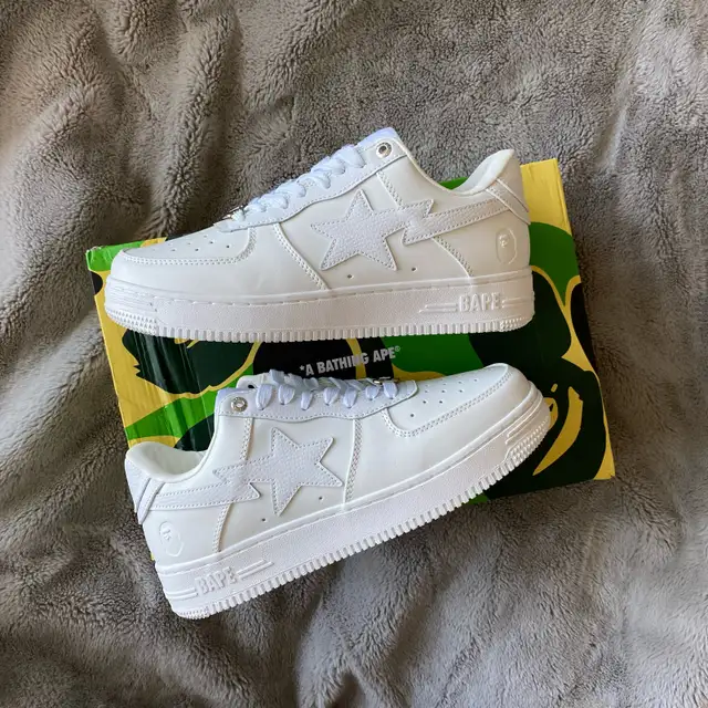 Bape Bapesta Mens Shoes New in Box in Men's in City of Toronto - Image 2