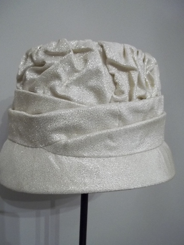 Vintage Bucket Hat in Arts & Collectibles in Hamilton