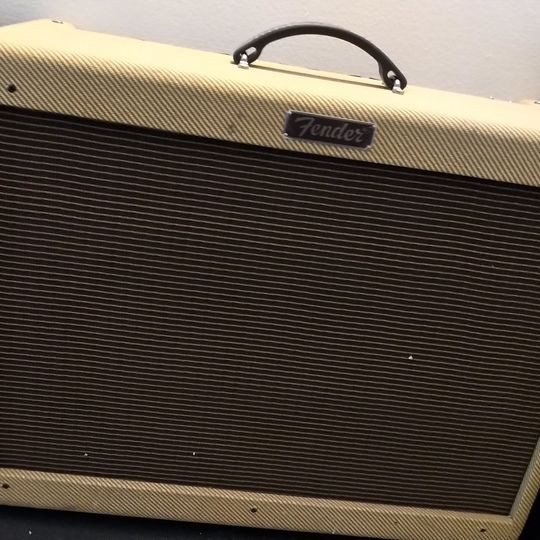 Fender Blues Deluxe Tweed Amp in Amps & Pedals in London