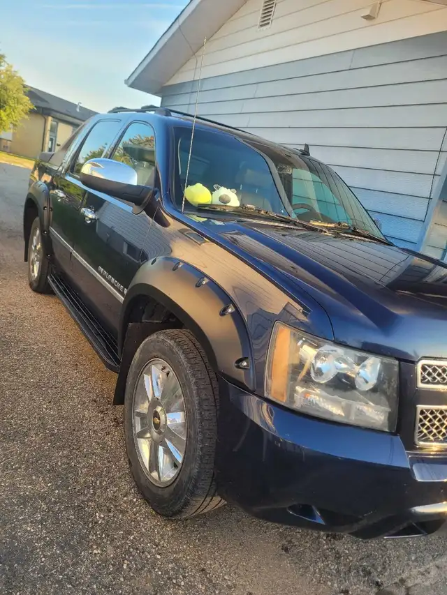 Truck for sale in Cars & Trucks in Regina - Image 4