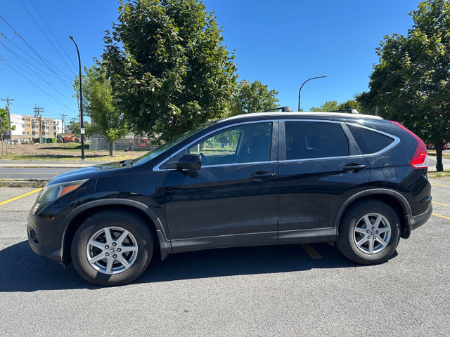 2013 Honda CR-V 2.4L Automatic For Sale dans Autos et camions  à Longueuil/Rive Sud - Image 2