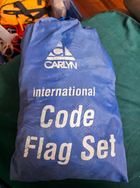 Carlyn International Code Flag set