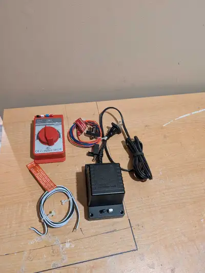 Complete, New LGB, G Scale Power Supply. NEW, unused. Every thing you need to run your LGB, G Scale...