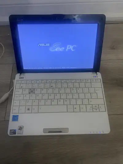 ASUS Eee PC Seashell 1005HA-MU17-WT 10.1-Inch White Netbook, View more