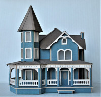 VICTORIAN REPRODUCTION HOUSE