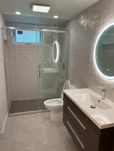 Grand 3 1/2 entièrement rénové / Spacious fully renovated 3 1/2