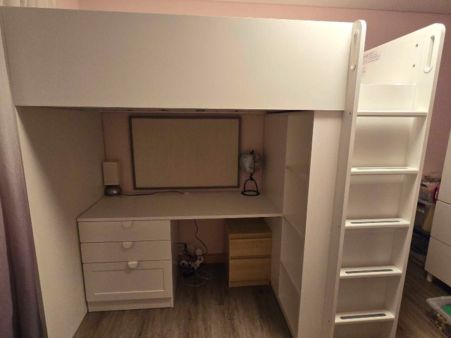 IKEA bunk/ loft  bed  dans Lits et matelas  à Ville de Toronto - Image 2