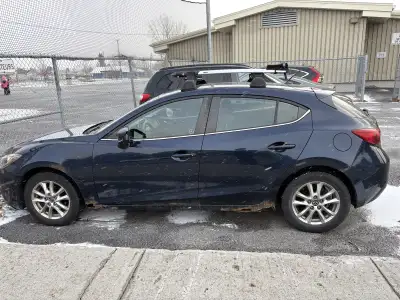 runs A1 check engine is on, heathed seats, back up camera, 3 summer tires, 4 winter tires, only con...