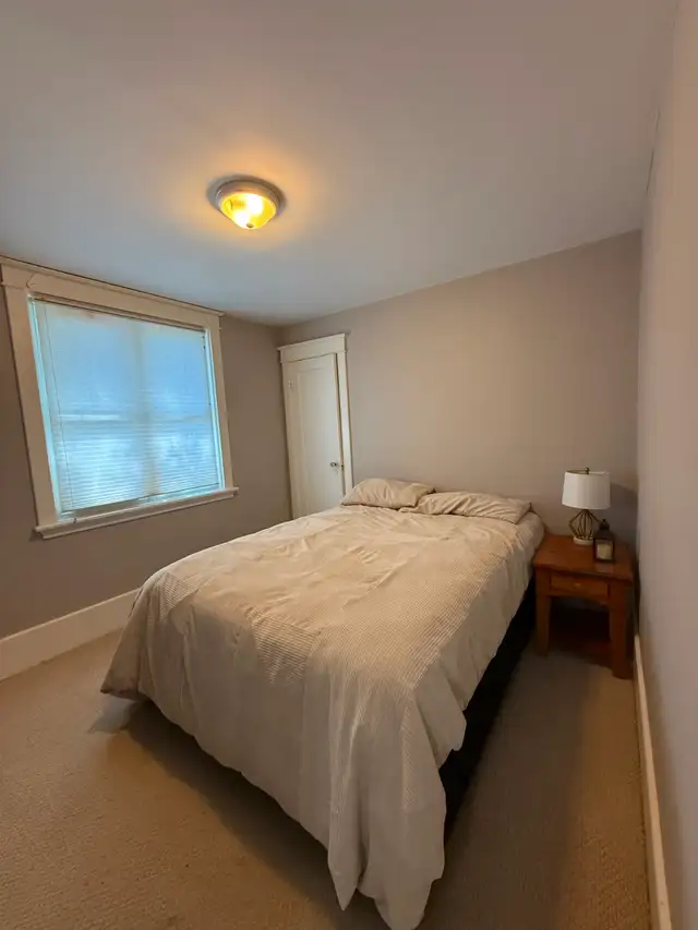 East City 3 Bedroom Main+Basement w Private Laundry & 3 Parking | Long ...
