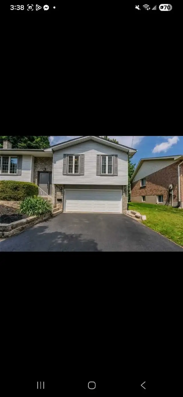 4 bed room n 2 bathroom house