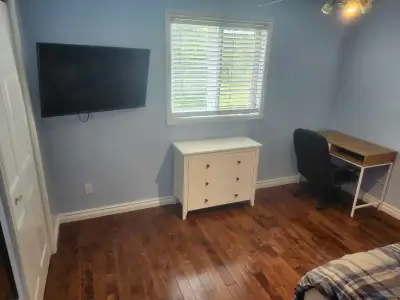 A furnished room is available for rent in Frankford, ideal for a female student or working professio...