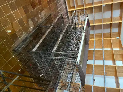 Metal Liquor Bottle/ etc commercial store display racks Welded wire and Powder coated brown. shelvin...