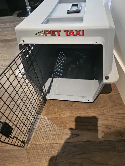 Large Pet Carrier, View more