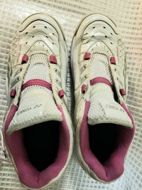 Free. Yonex tennis shoes size 7.5 women