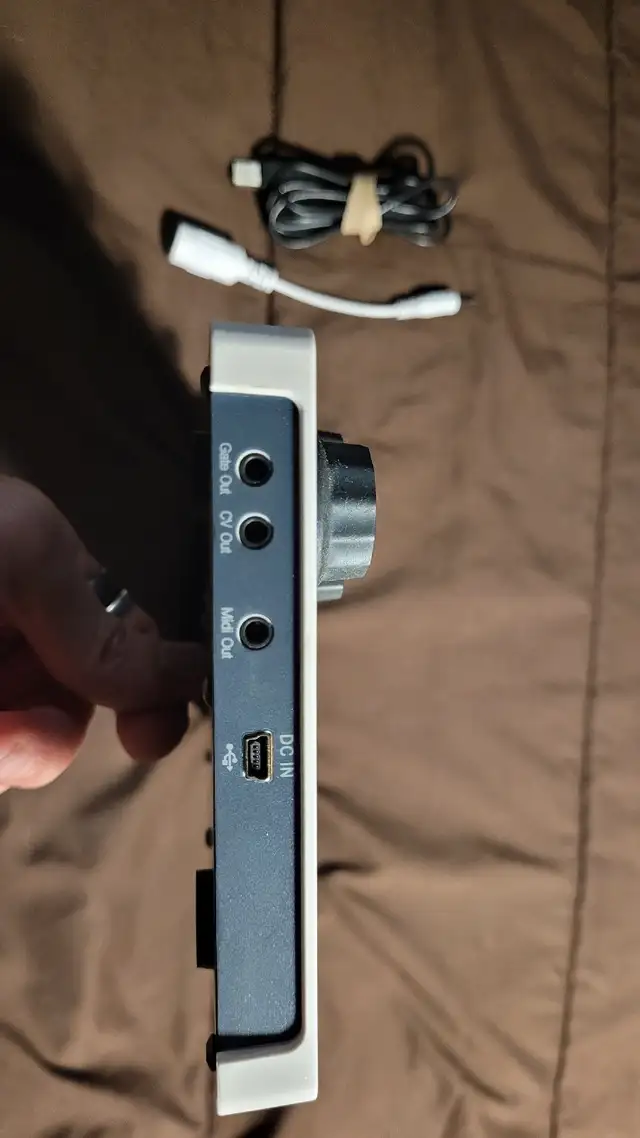 ARTURIA Beatstep Midi controller and Sequencer in Pro Audio & Recording Equipment in City of Toronto - Image 5