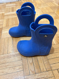 Toddler rain boots Crocs