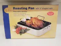 Roasting Pan Non-Stick Interior, V shaped rack