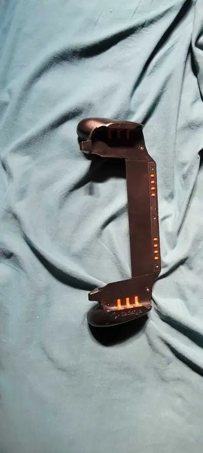 Very good grip for my switch, very comfortable. Comes with the grip, a case for the switch + grip, c...