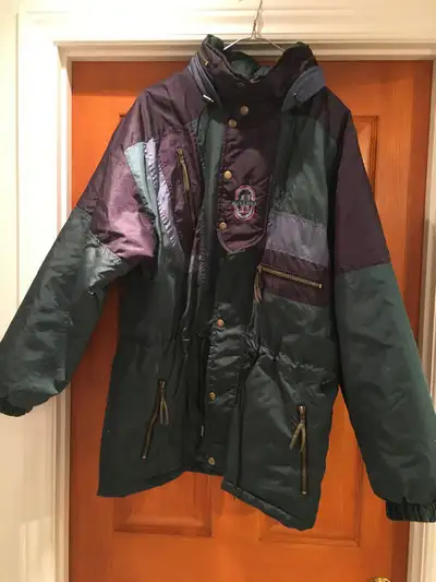 habits de neige femme in Buy Sell in Quebec Kijiji Canada
